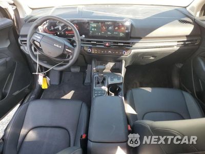 Zdjęcie 8 z 13 samochodu: 2026 KIA SPORTAGE EX VIN:5XYK33DF7TG443714 - miniatura