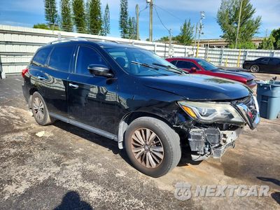 Czwarte zdjęcie samochodu z boku: 2017 NISSAN PATHFINDER SL VIN:5N1DR2MN2HC683205 - miniatura