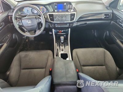 Zdjęcie 8 z 12 samochodu: 2016 HONDA ACCORD LX VIN:1HGCR2F33GA004372 - miniatura