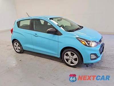 Czwarte zdjęcie samochodu z boku: 2021 CHEVROLET SPARK LS VIN:KL8CB6SA3MC724312 - miniatura