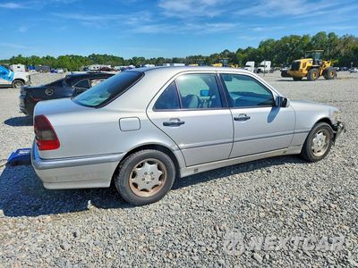Trzecie zdjęcie samochodu z tyłu: 1998 MERCEDES-BENZ C 230 VIN:WDBHA23G8WA646280 - miniatura