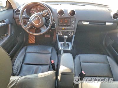 Zdjęcie 8 z 12 samochodu: 2011 AUDI A3 PREMIUM PLUS VIN:WAUKJBFM5BA149543 - miniatura