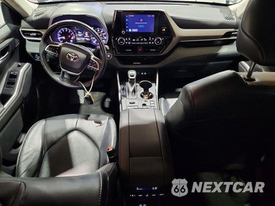 Zdjęcie 8 z 13 samochodu: 2023 TOYOTA HIGHLANDER XLE VIN:5TDKDRBHXPS044194 - miniatura