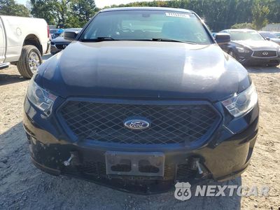 Piąte zdjęcie samochodu w środku: 2016 FORD TAURUS POLICE INTERCEPTOR VIN:1FAHP2L82GG147617 - miniatura
