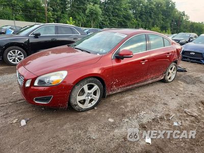 2013 VOLVO S60 T5 YV1612FH7D2221289 - główne zdjęcie licytacji z USA - miniatura