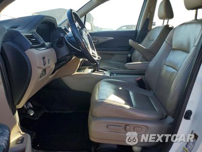 Zdjęcie 7 z 13 samochodu: 2016 HONDA PILOT EXL VIN:5FNYF6H67GB099442 - miniatura