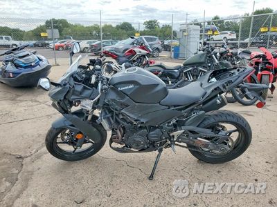 Trzecie zdjęcie samochodu z tyłu: 2026 KAWASAKI EX500 H VIN:ML5EXGH19TDA87379 - miniatura