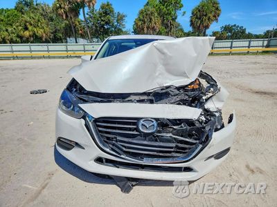 Piąte zdjęcie samochodu w środku: 2018 MAZDA 3 SPORT VIN:3MZBN1U77JM241802 - miniatura