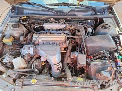 Zdjęcie 11 z 13 samochodu: 1999 TOYOTA CAMRY LE VIN:JT2BG28KXX0283841 - miniatura
