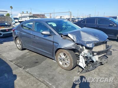 Czwarte zdjęcie samochodu z boku: 2020 HYUNDAI ELANTRA VALUE EDITION VIN:5NPD84LF1LH505411 - miniatura