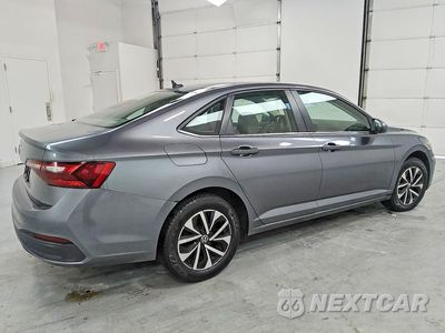 Trzecie zdjęcie samochodu z tyłu: 2024 VOLKSWAGEN JETTA S VIN:3VW5M7BU8RM047822 - miniatura