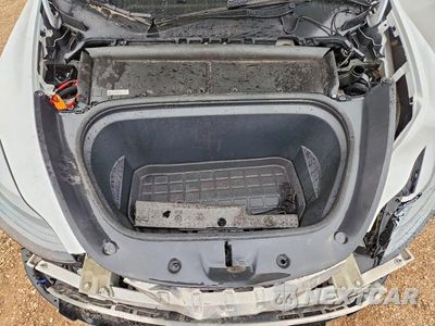 Zdjęcie 11 z 13 samochodu: 2023 TESLA MODEL Y VIN:7SAYGDEE5PF693124 - miniatura