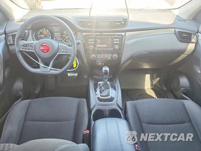 Zdjęcie 8 z 13 samochodu: 2018 NISSAN ROGUE SPORT S VIN:JN1BJ1CP1JW190445 - miniatura