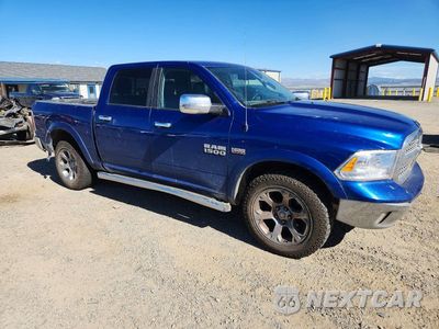 Czwarte zdjęcie samochodu z boku: 2018 RAM 1500 LARAMIE VIN:1C6RR7NTXJS179816 - miniatura