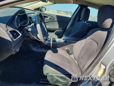 Zdjęcie 7 z 12 samochodu: 2015 CHRYSLER 200 LIMITED VIN:1C3CCCAB6FN672005 - miniatura