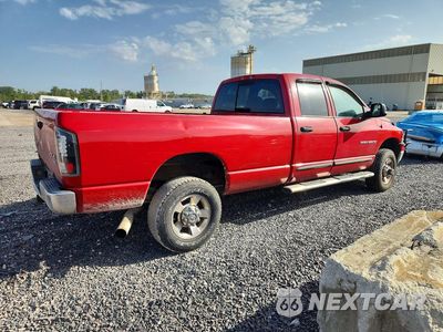 Trzecie zdjęcie samochodu z tyłu: 2004 DODGE RAM 3500 ST VIN:3D7LU38C54G281897 - miniatura