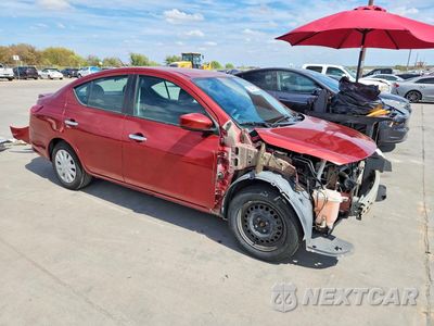 Czwarte zdjęcie samochodu z boku: 2018 NISSAN VERSA SV VIN:3N1CN7AP3JL884882 - miniatura