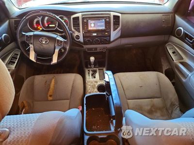 Zdjęcie 8 z 12 samochodu: 2014 TOYOTA TACOMA V6 VIN:5TFLU4EN8EX094544 - miniatura