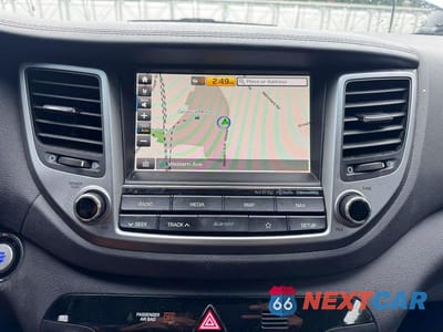 Zdjęcie 7 z 11 samochodu: 2018 HYUNDAI TUCSON LIMITED VIN:KM8J3CA29JU683318 - miniatura