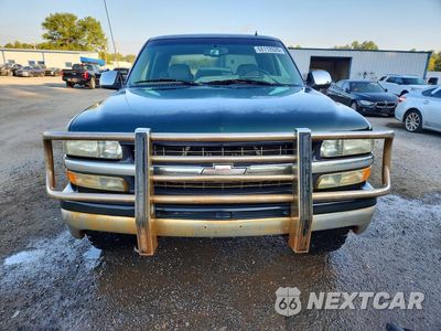 Piąte zdjęcie samochodu w środku: 2001 CHEVROLET SILVERADO K1500 VIN:1GCEK19T01E283751 - miniatura
