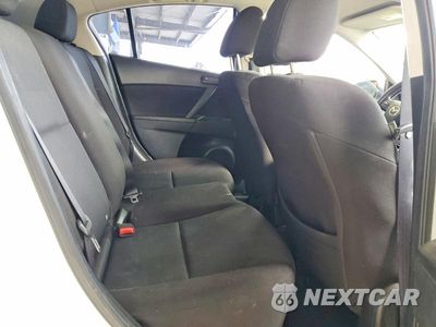 Zdjęcie 10 z 12 samochodu: 2011 MAZDA 3 I VIN:JM1BL1UF3B1423656 - miniatura