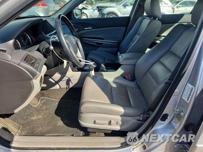 Zdjęcie 7 z 13 samochodu: 2010 HONDA ACCORD EXL VIN:1HGCP3F86AA008351 - miniatura