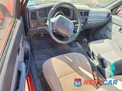 Zdjęcie 8 z 12 samochodu: 1995 TOYOTA TACOMA BASE VIN:4TAUN41B3SZ081239 - miniatura