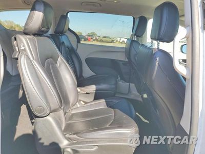 Zdjęcie 11 z 14 samochodu: 2023 CHRYSLER PACIFICA HYBRID TOURING L VIN:2C4RC1L7XPR558970 - miniatura