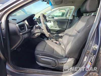 Zdjęcie 7 z 12 samochodu: 2019 KIA RIO S VIN:3KPA25AB3KE232839 - miniatura