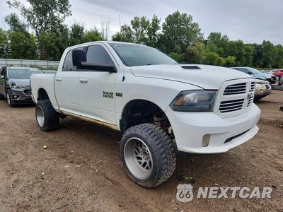 Czwarte zdjęcie samochodu z boku: 2014 RAM 1500 SPORT VIN:1C6RR7MTXES257809 - miniatura