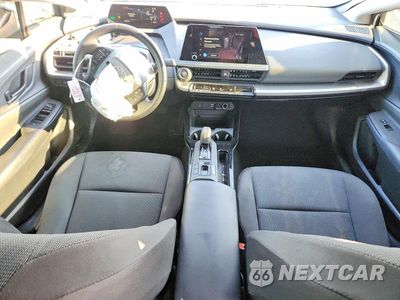 Zdjęcie 8 z 12 samochodu: 2024 TOYOTA PRIUS LE VIN:JTDACAAU5R3025023 - miniatura