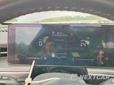 Zdjęcie 9 z 12 samochodu: 2025 KIA K5 GT LINE VIN:KNAG64J72S5320004 - miniatura