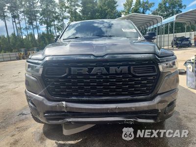 Piąte zdjęcie samochodu w środku: 2025 RAM 1500 BIG HORN/LONE STAR VIN:1C6SRFFP8SN653677 - miniatura