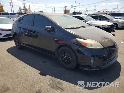 Czwarte zdjęcie samochodu z boku: 2015 TOYOTA PRIUS TWO VIN:JTDKN3DU5F0482823 - miniatura