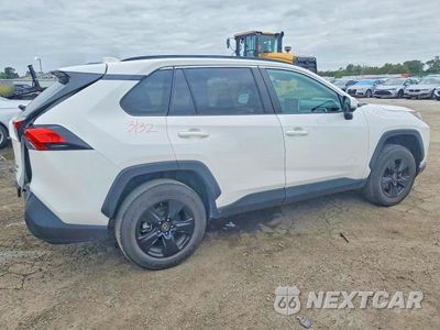 Trzecie zdjęcie samochodu z tyłu: 2024 TOYOTA RAV4 XLE VIN:2T3P1RFV1RC408021 - miniatura