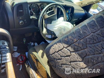 Zdjęcie 8 z 13 samochodu: 2013 CHEVROLET SILVERADO K1500 LT VIN:1GCRKSE78DZ299810 - miniatura