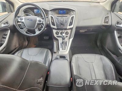 Zdjęcie 8 z 12 samochodu: 2014 FORD FOCUS SE VIN:1FADP3F20EL293188 - miniatura