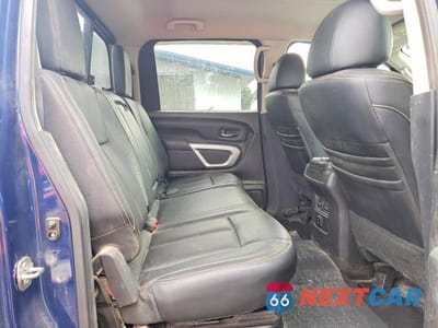 Zdjęcie 10 z 12 samochodu: 2018 NISSAN TITAN SV VIN:1N6AA1E51JN504568 - miniatura