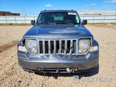 Piąte zdjęcie samochodu w środku: 2012 JEEP LIBERTY JET VIN:1C4PJMFK0CW215391 - miniatura