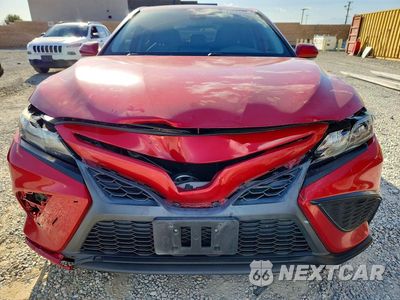 Piąte zdjęcie samochodu w środku: 2021 TOYOTA CAMRY SE VIN:4T1T11AK5MU415762 - miniatura