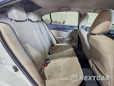 Zdjęcie 10 z 13 samochodu: 2013 HONDA CIVIC HF VIN:2HGFB2F61DH528001 - miniatura