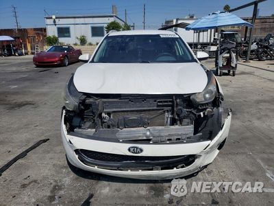Piąte zdjęcie samochodu w środku: 2017 KIA NIRO LX VIN:KNDCB3LC9H5050859 - miniatura