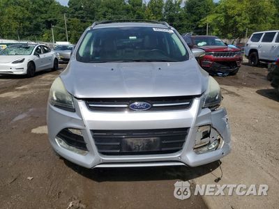 Piąte zdjęcie samochodu w środku: 2015 FORD ESCAPE TITANIUM VIN:1FMCU9JX2FUC21520 - miniatura