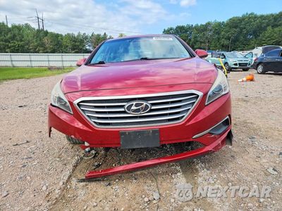 Piąte zdjęcie samochodu w środku: 2017 HYUNDAI SONATA SE VIN:5NPE24AF6HH516551 - miniatura