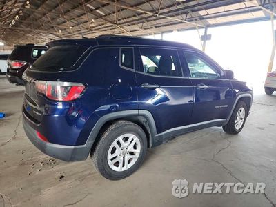 Trzecie zdjęcie samochodu z tyłu: 2018 JEEP COMPASS SPORT VIN:3C4NJCAB7JT133606 - miniatura
