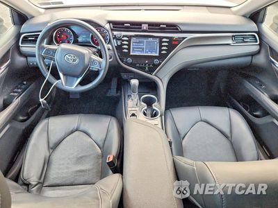 Zdjęcie 8 z 12 samochodu: 2018 TOYOTA CAMRY XSE VIN:4T1B61HK3JU011129 - miniatura