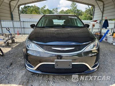 Piąte zdjęcie samochodu w środku: 2019 CHRYSLER PACIFICA TOURING PLUS VIN:2C4RC1FG9KR657980 - miniatura