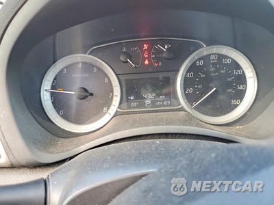 Zdjęcie 9 z 12 samochodu: 2015 NISSAN SENTRA SV VIN:3N1AB7AP8FY377535 - miniatura