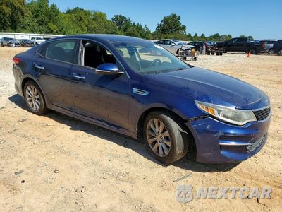 Czwarte zdjęcie samochodu z boku: 2017 KIA OPTIMA LX VIN:5XXGT4L34HG123345 - miniatura