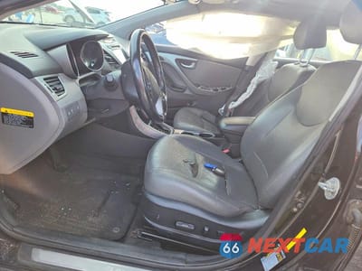 Zdjęcie 7 z 12 samochodu: 2014 HYUNDAI ELANTRA LIMITED VIN:KMHDH4AEXEU097716 - miniatura